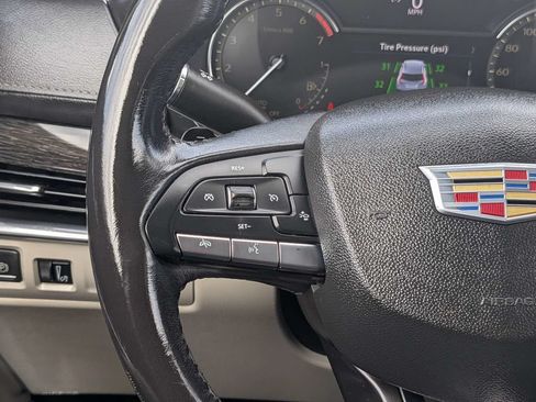 Used 2021 Cadillac XT4 Premium Luxury FWD image 23