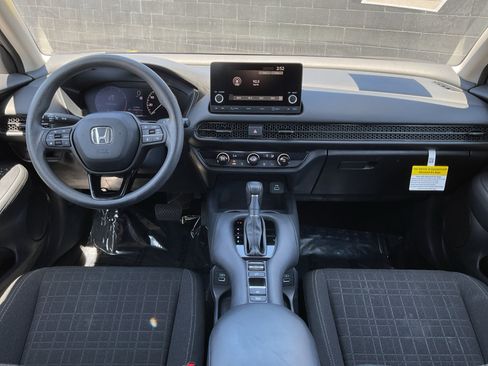 Used 2023 Honda HR-V LX image 15