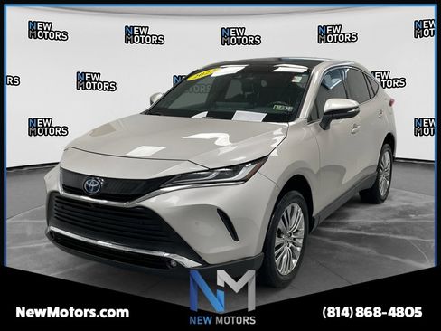 Used 2023 Toyota Venza Limited AWD/4WD image 1