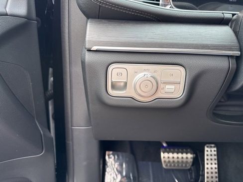 New 2025 Mercedes-Benz GLS 580 4MATIC image 22
