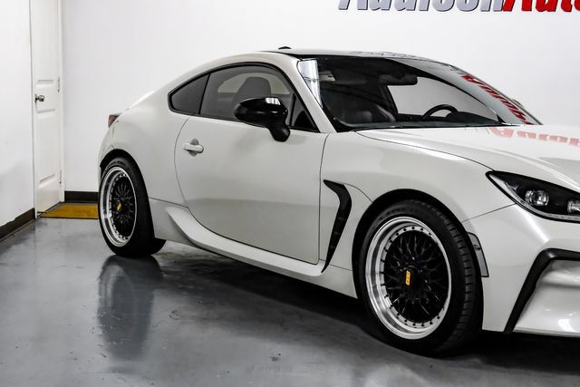 Used 2022 Toyota GR86 Premium w/ ALL Weather Mat Package (TMS) RWD image 5