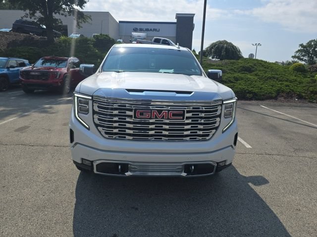 Used 2024 GMC Sierra 1500 Denali w/ Denali Reserve Package AWD/4WD image 8