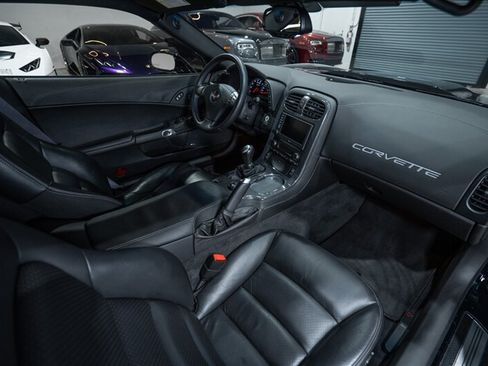 Used 2009 Chevrolet Corvette ZR1 w/ Preferred Equipment Group RWD image 25