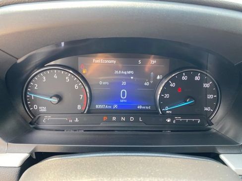 Used 2021 Ford Explorer XLT w/ Equipment Group 202A AWD/4WD image 12