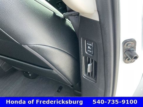 Used 2026 Honda Odyssey EX-L image 19