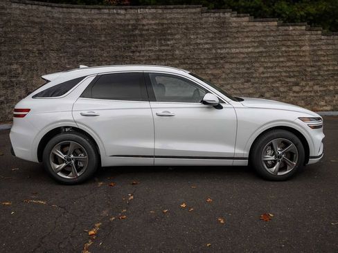 New 2026 Genesis GV70 2.5T image 2