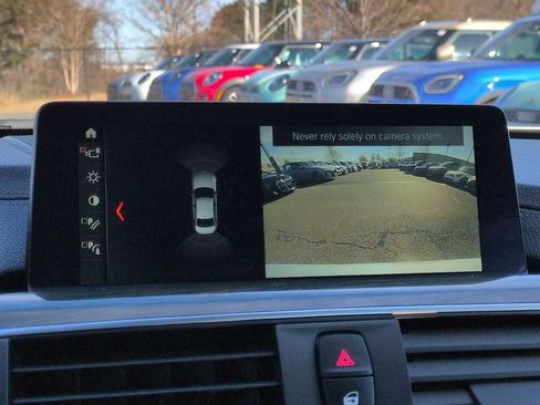 Used 2018 BMW 330i Sedan image 32