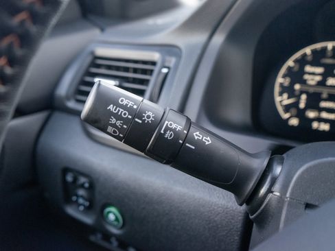 Used 2025 Honda Ridgeline TrailSport image 26