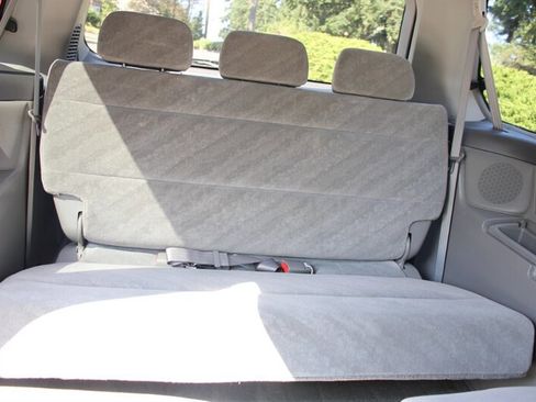 Used 2002 Honda Odyssey EX image 16