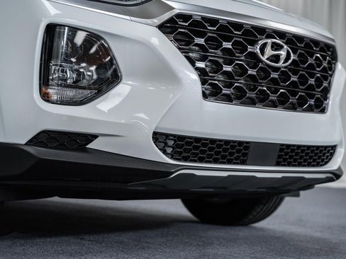 Used 2020 Hyundai Santa Fe SE image 10