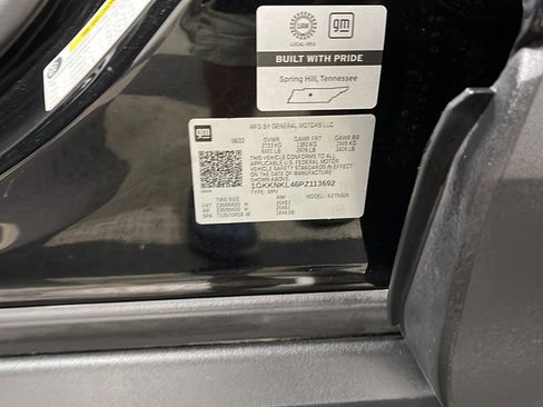Used 2023 GMC Acadia SLE w/ Driver Convenience Package FWD image 27