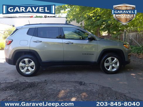 Used 2019 Jeep Compass Latitude w/ Popular Equipment Group AWD/4WD image 34