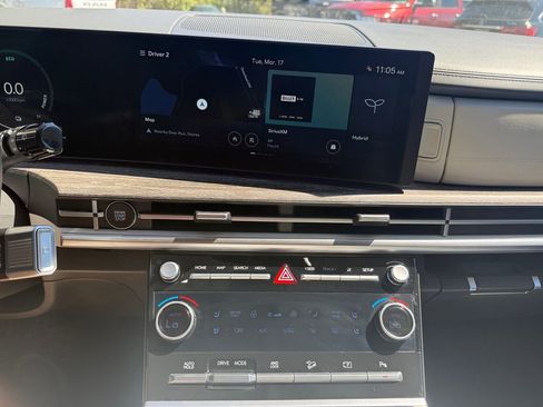 Used 2024 Hyundai Santa Fe Calligraphy image 24