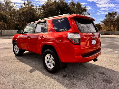 Used 2023 Toyota 4Runner SR5 Premium w/ Moonroof Package image 6