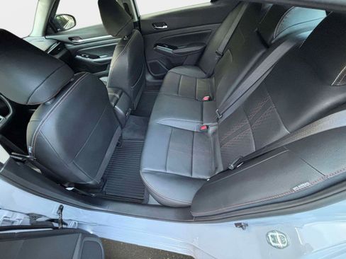 Used 2024 Nissan Altima 2.5 SR w/ SR Premium Package image 14