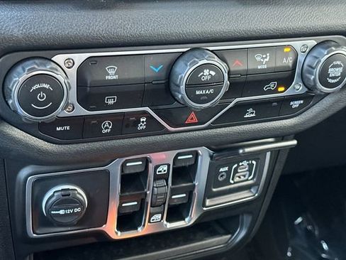 New 2025 Jeep Wrangler Unlimited Sport AWD/4WD image 17