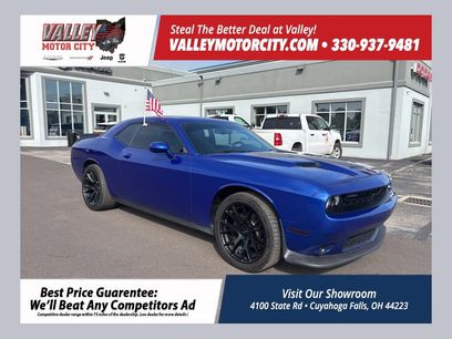 Used 2020 Dodge Challenger SXT w/ Blacktop Package