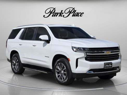 Used 2023 Chevrolet Tahoe LT w/ LT Signature Plus Package image 5