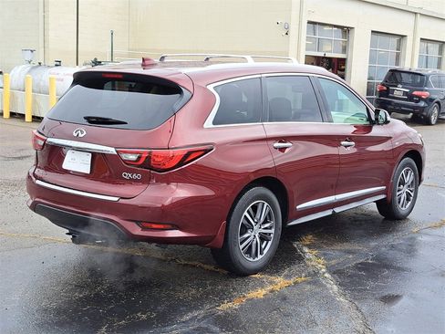 Used 2019 INFINITI QX60 Luxe w/ Essential Package image 5