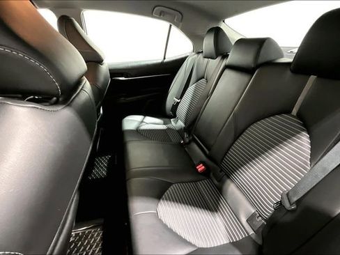 Used 2024 Toyota Camry SE FWD image 23