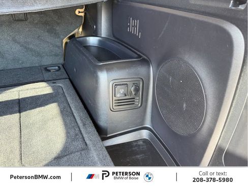Used 2018 Toyota 4Runner Limited AWD/4WD image 7