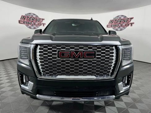 Used 2021 GMC Yukon XL Denali w/ Advanced Technology Package image 2
