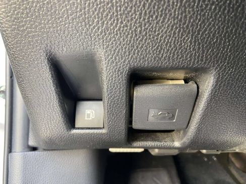 Used 2024 Toyota RAV4 XLE w/ Convenience Package AWD/4WD image 31