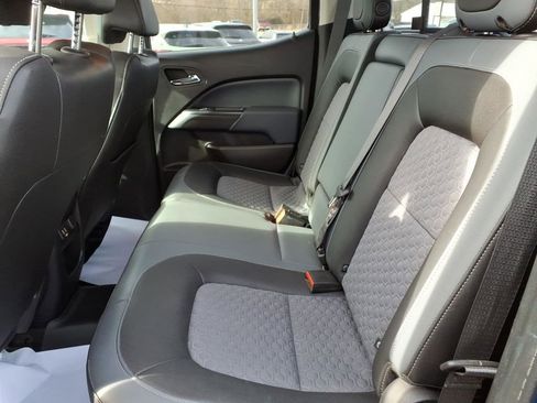 Used 2019 Chevrolet Colorado Z71 image 11