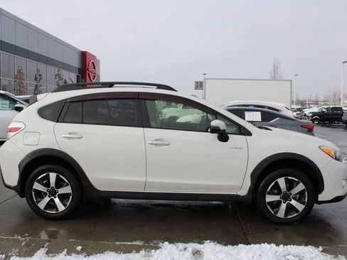 Used 2015 Subaru Crosstrek Touring image 6