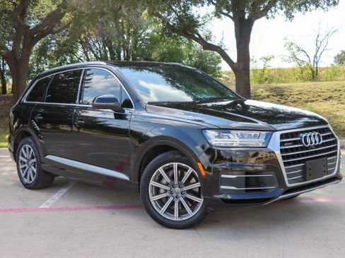 Used 2018 Audi Q7 3.0T Prestige w/ Prestige Package image 1