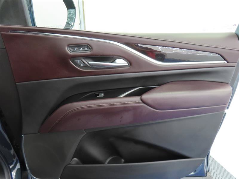Used 2022 Cadillac Escalade Sport Platinum AWD/4WD image 47