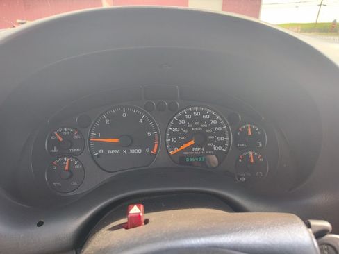 Used 2000 GMC Jimmy SLE AWD/4WD image 7