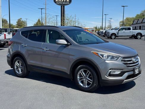 Used 2018 Hyundai Santa Fe Sport w/ 2.4L Value Package 02 AWD/4WD image 10