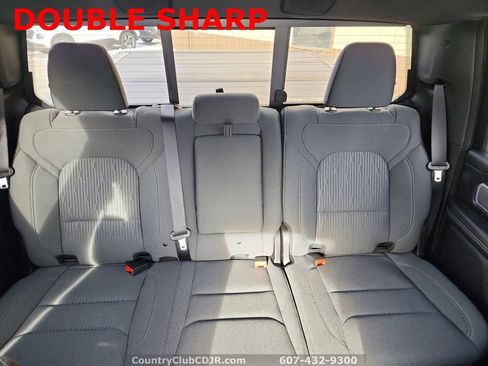 Used 2023 RAM 1500 Big Horn image 22