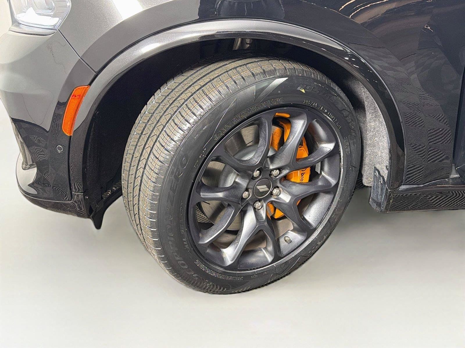 Used 2023 Dodge Durango R/T w/ Hemi Orange Plus Package AWD/4WD image 38