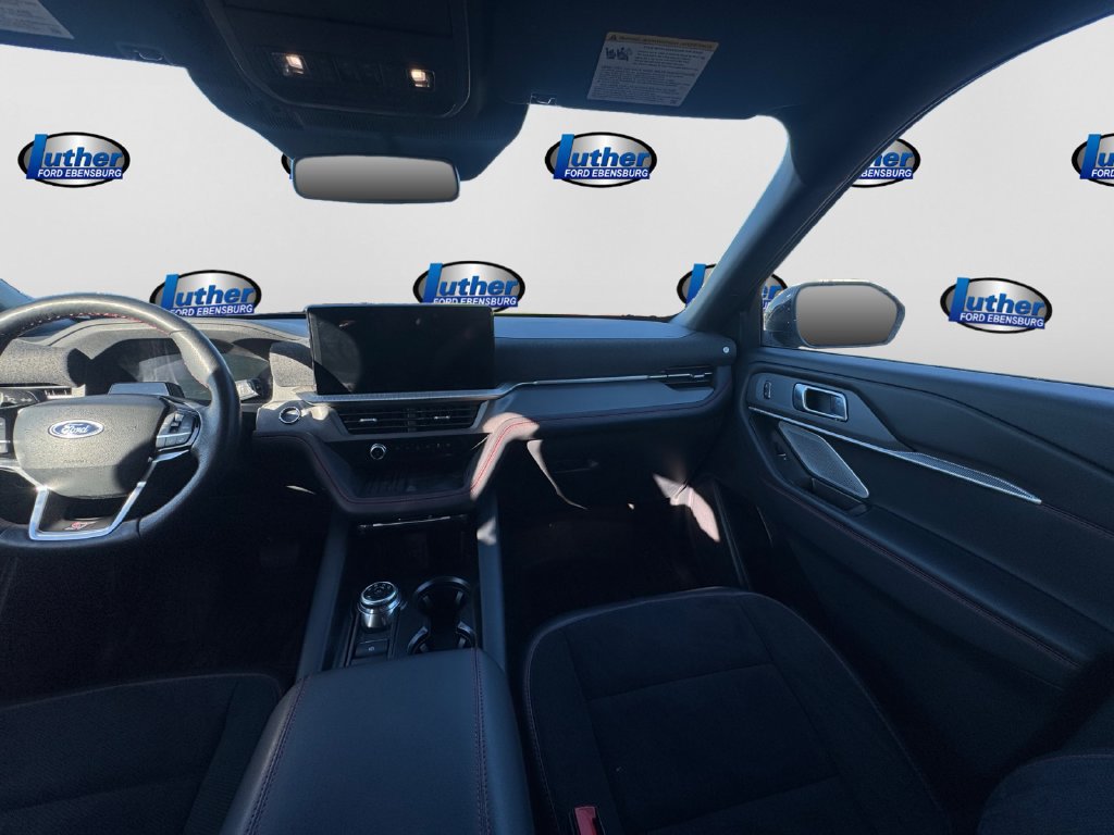 Used 2025 Ford Explorer ST AWD/4WD image 13