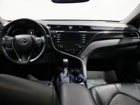 Used 2018 Toyota Camry SE w/ Audio Package FWD image 17