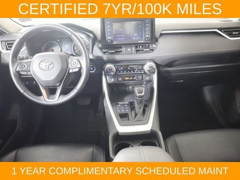 Used 2021 Toyota RAV4 XLE Premium AWD/4WD image 16