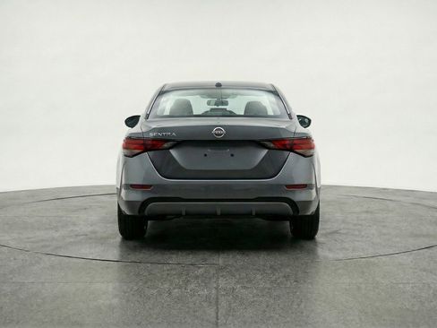 Used 2025 Nissan Sentra SV image 7