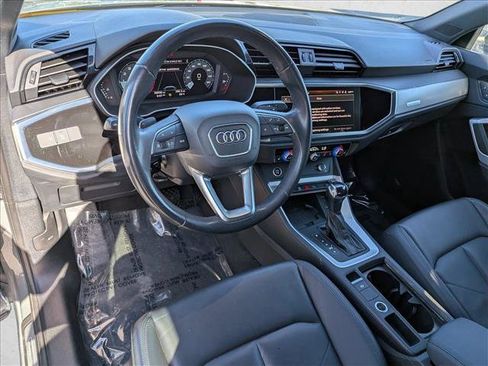 Used 2024 Audi Q3 2.0T Premium AWD/4WD image 9