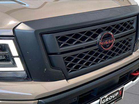 Used 2023 Nissan Titan PRO-4X w/ Pro-4x Convenience Package AWD/4WD image 29