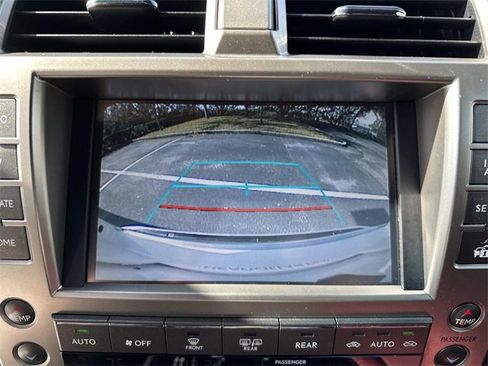 Used 2020 Lexus GX 460 Premium image 27