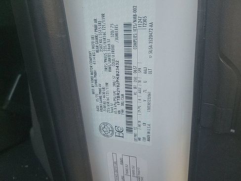 Used 2023 Ford Transit 250 Low Roof AWD w/ Exterior Upgrade Package image 6