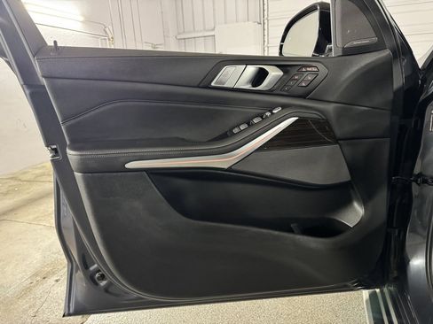 Used 2019 BMW X7 xDrive40i w/ Premium Package image 38