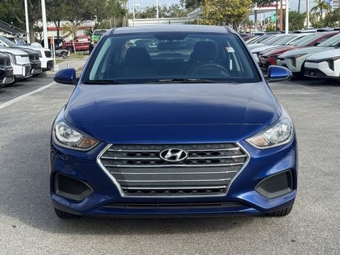 Used 2022 Hyundai Accent SE image 4
