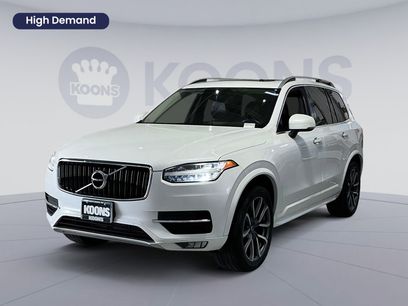 Used 2019 Volvo XC90 T5 Momentum w/ Multimedia Package