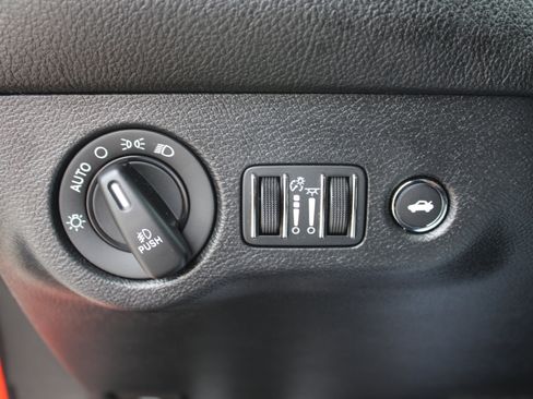Used 2020 Dodge Challenger R/T Scat Pack RWD image 19