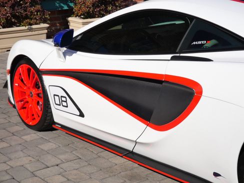 Used 2018 McLaren 570S Coupe image 20