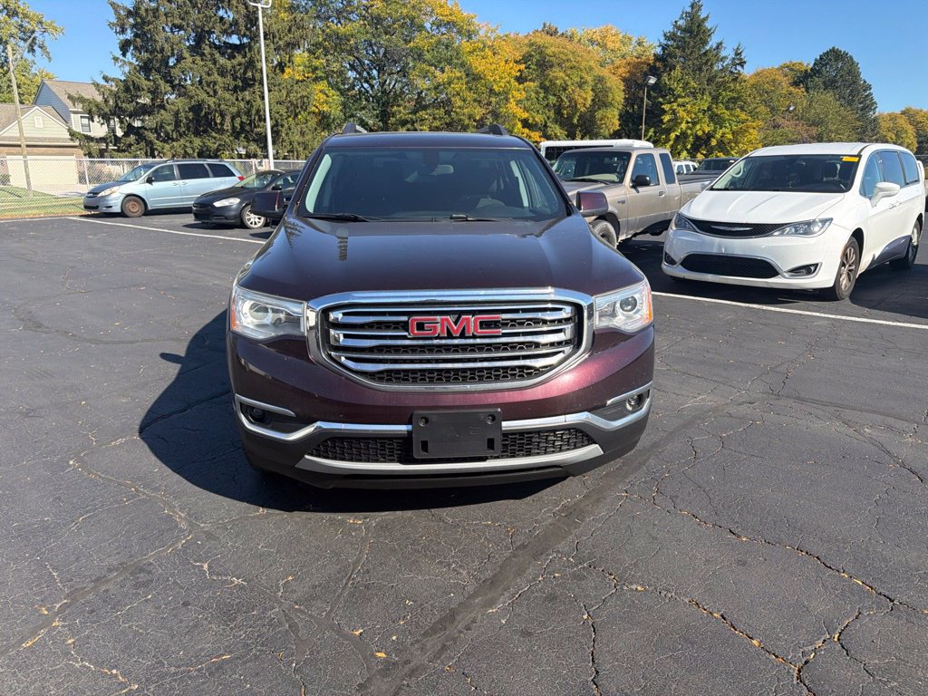 Used 2017 GMC Acadia SLE AWD/4WD image 3