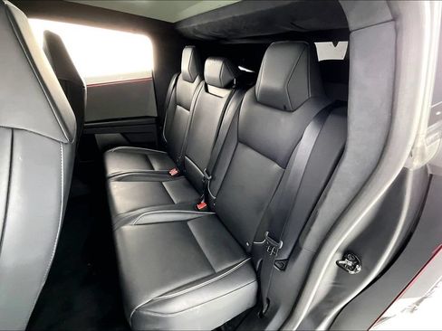 Used 2024 Tesla Cybertruck AWD Crew Cab image 29